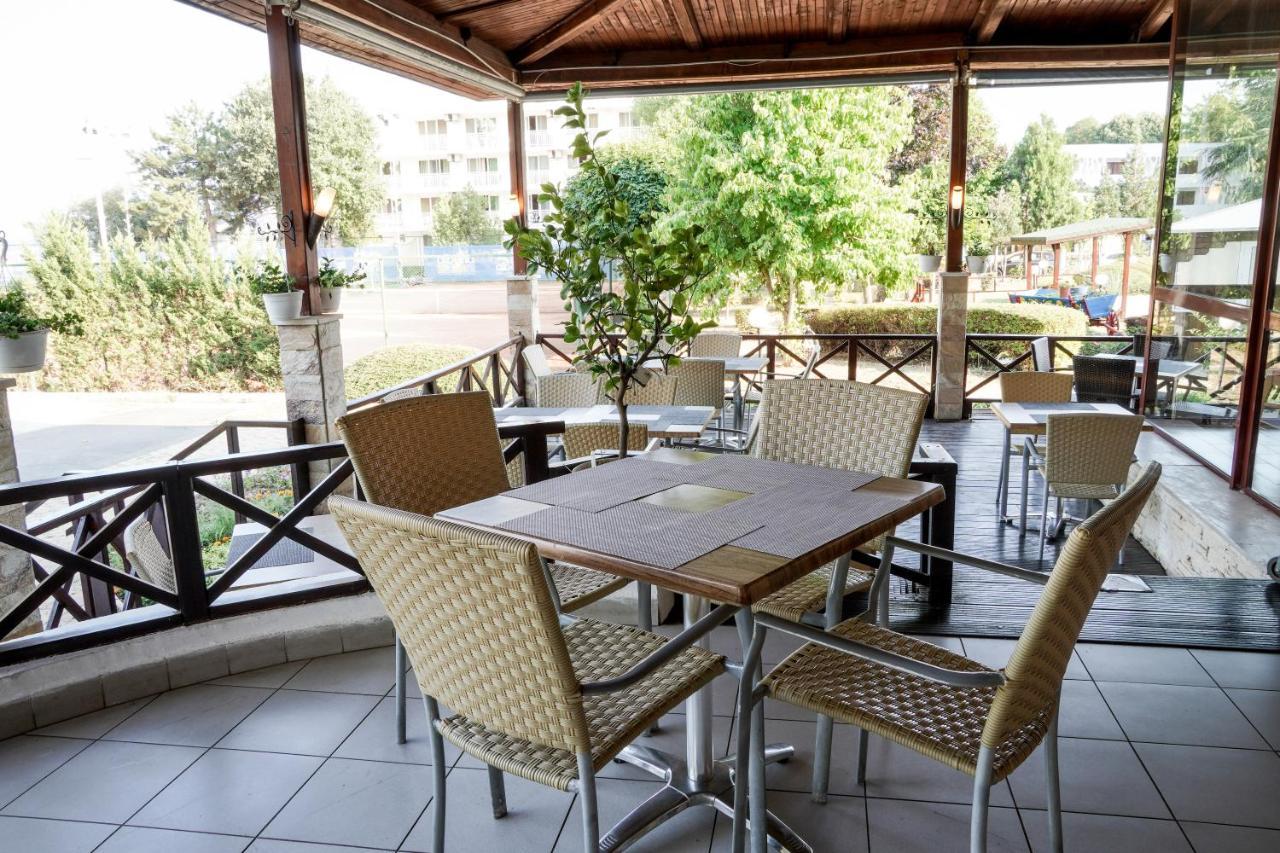 Hotel Malibu Albena Exterior foto